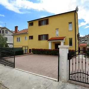 Apartment Ivana - Iva Zadar